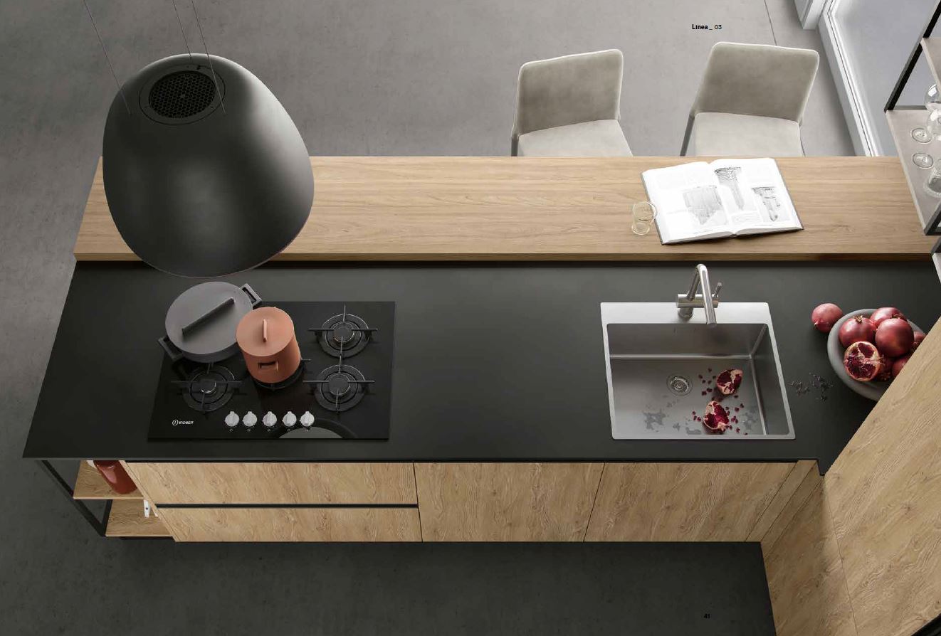 Cocina moderna instalada en Rivas-Vaciamadrid con modelo directo de fábrica